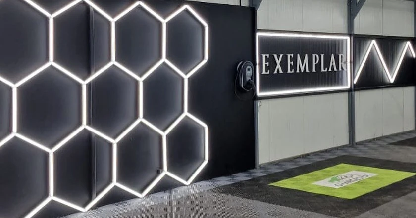 315W Hexagon Garage Light Honeycomb LED Ceiling Lighting System for Car Detailing Workshop