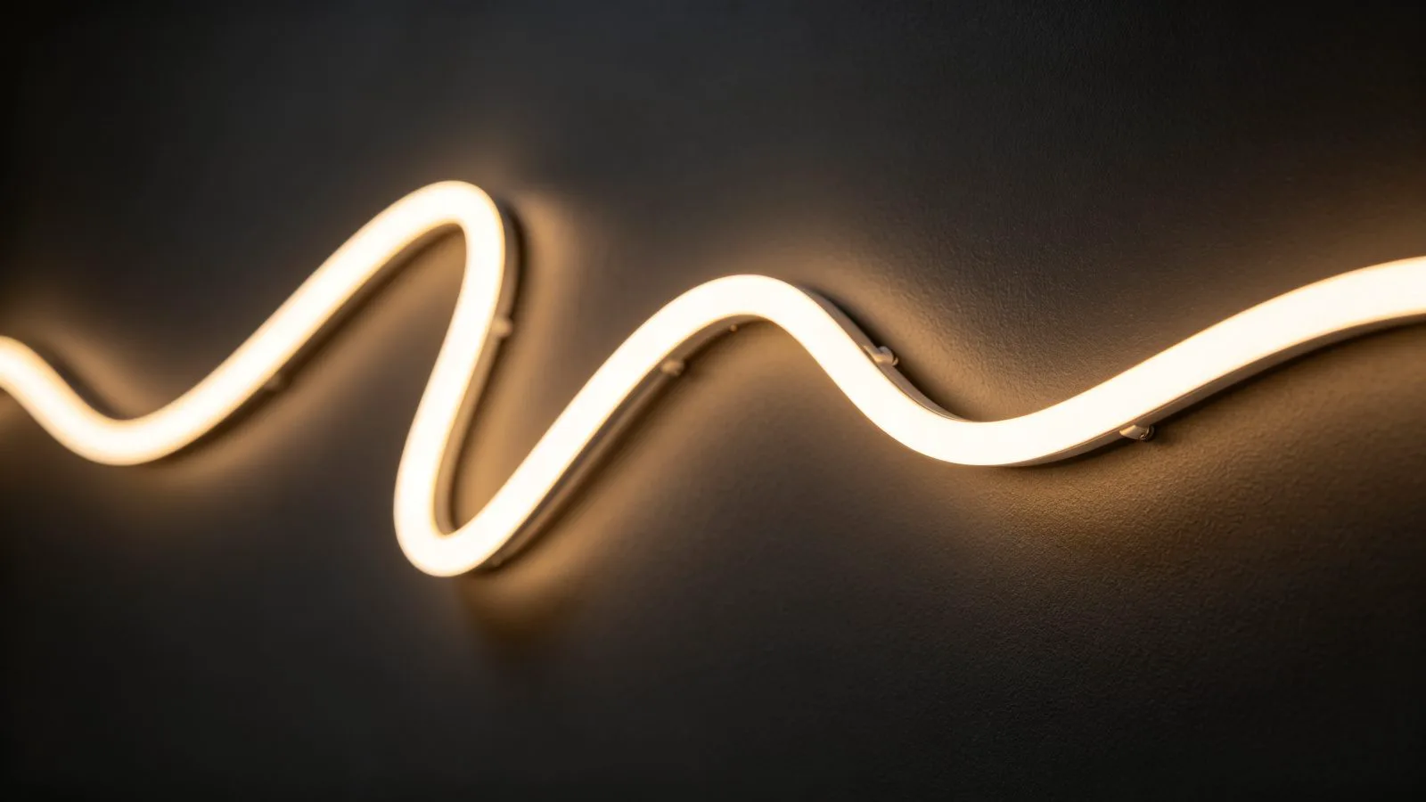 How to Choose LED Neon Flex for Signs: Top vs Side Bend, Sizes & Cut Lengths