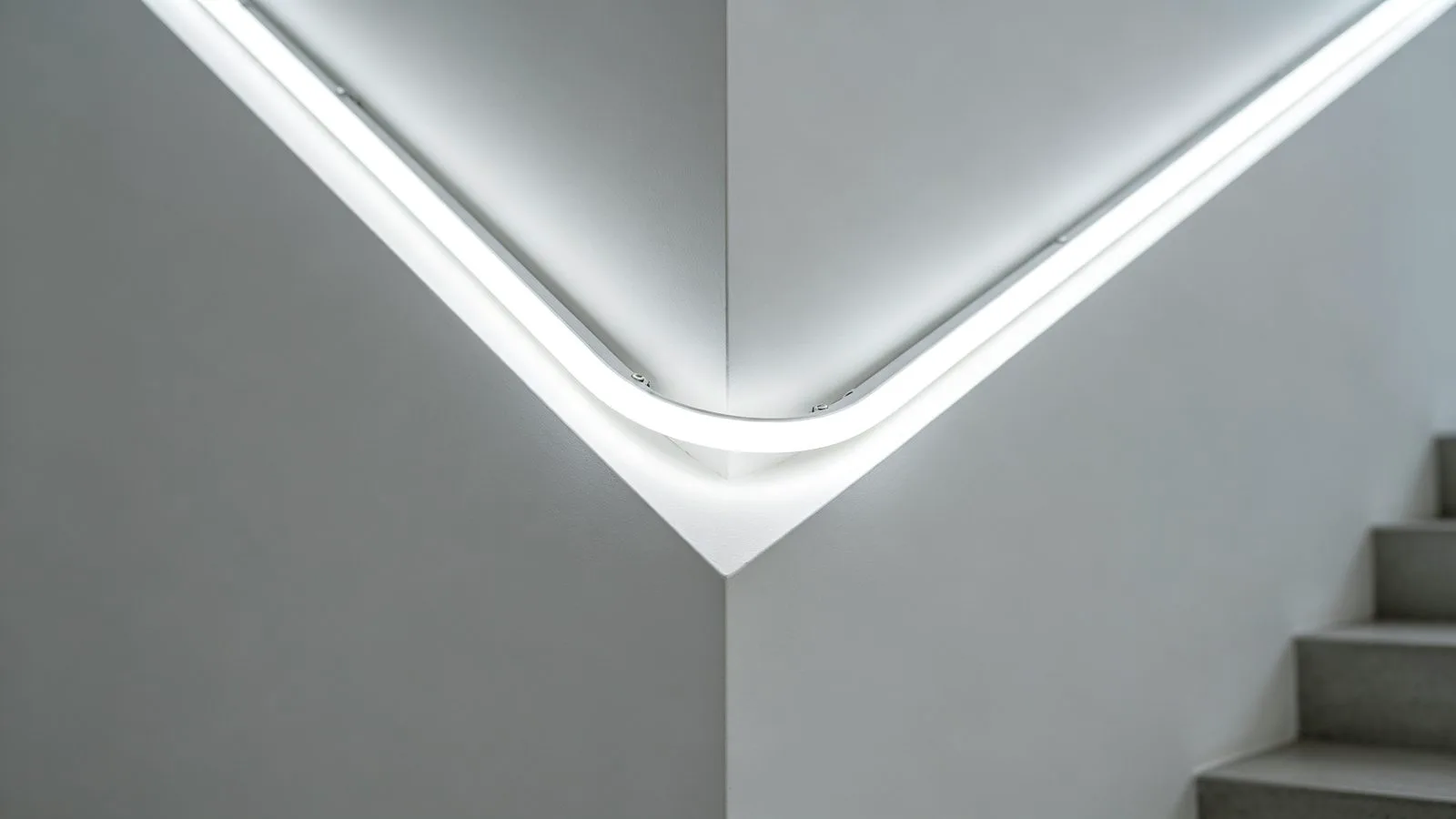 How to Bend LED Neon Flex Around Corners Without Hot Spots