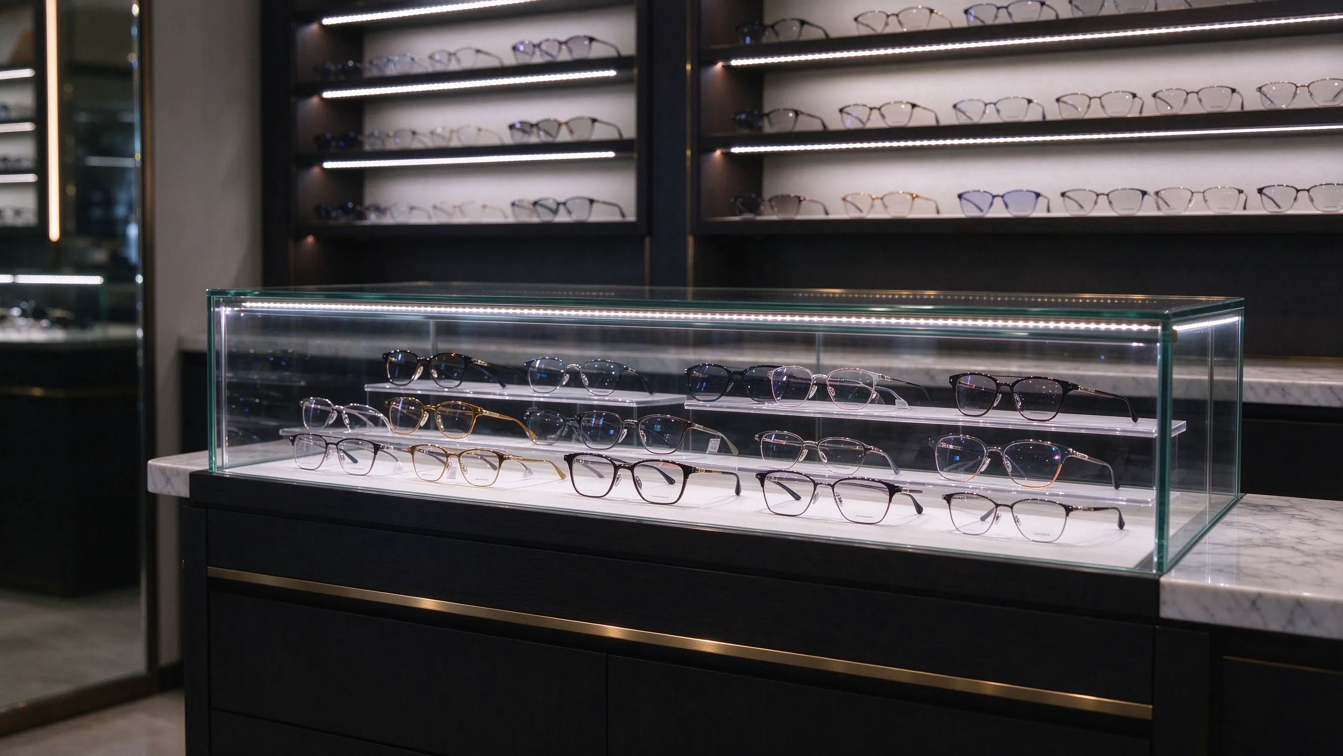 Optical Store & Eyewear Display LED Lighting: Glare-Free Strips That Make Frames Premium
