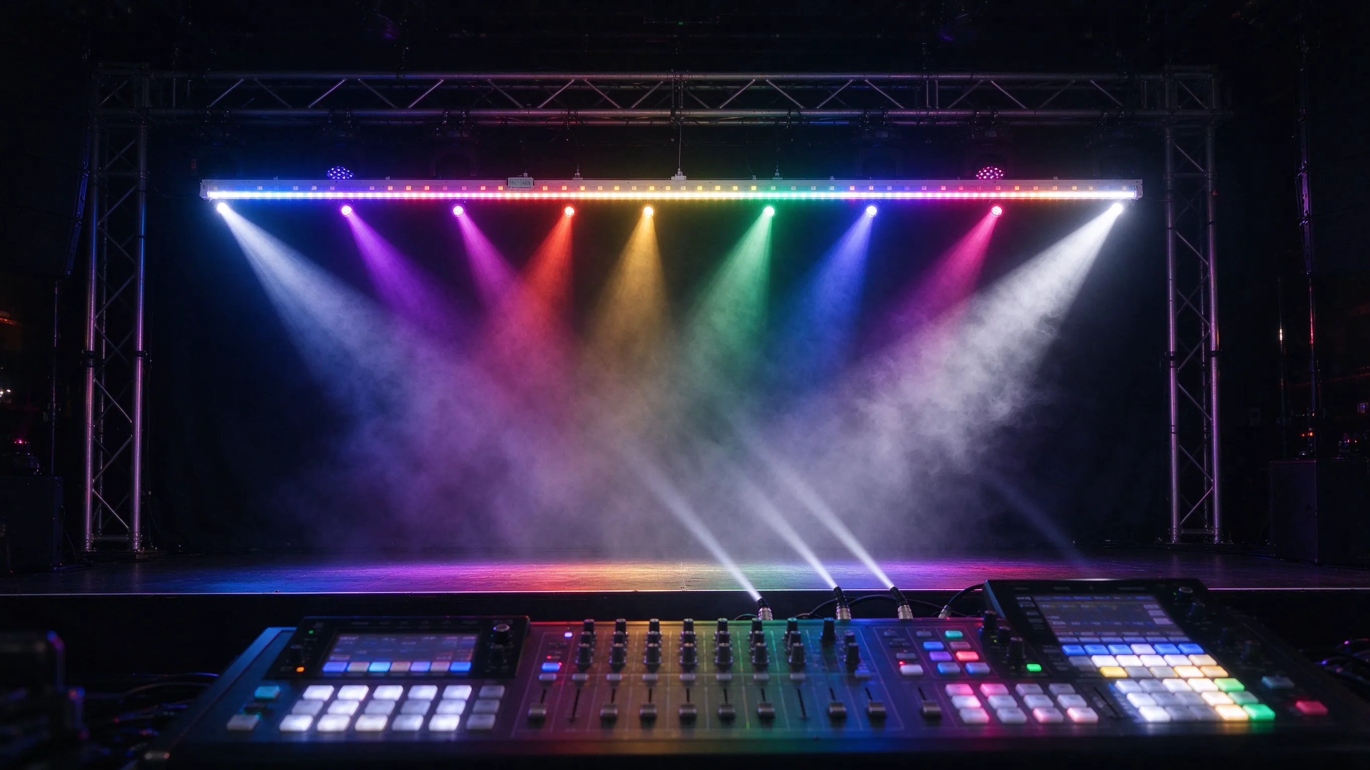 DMX512 RGBW Strips With Built-In IC: No Separate Decoder