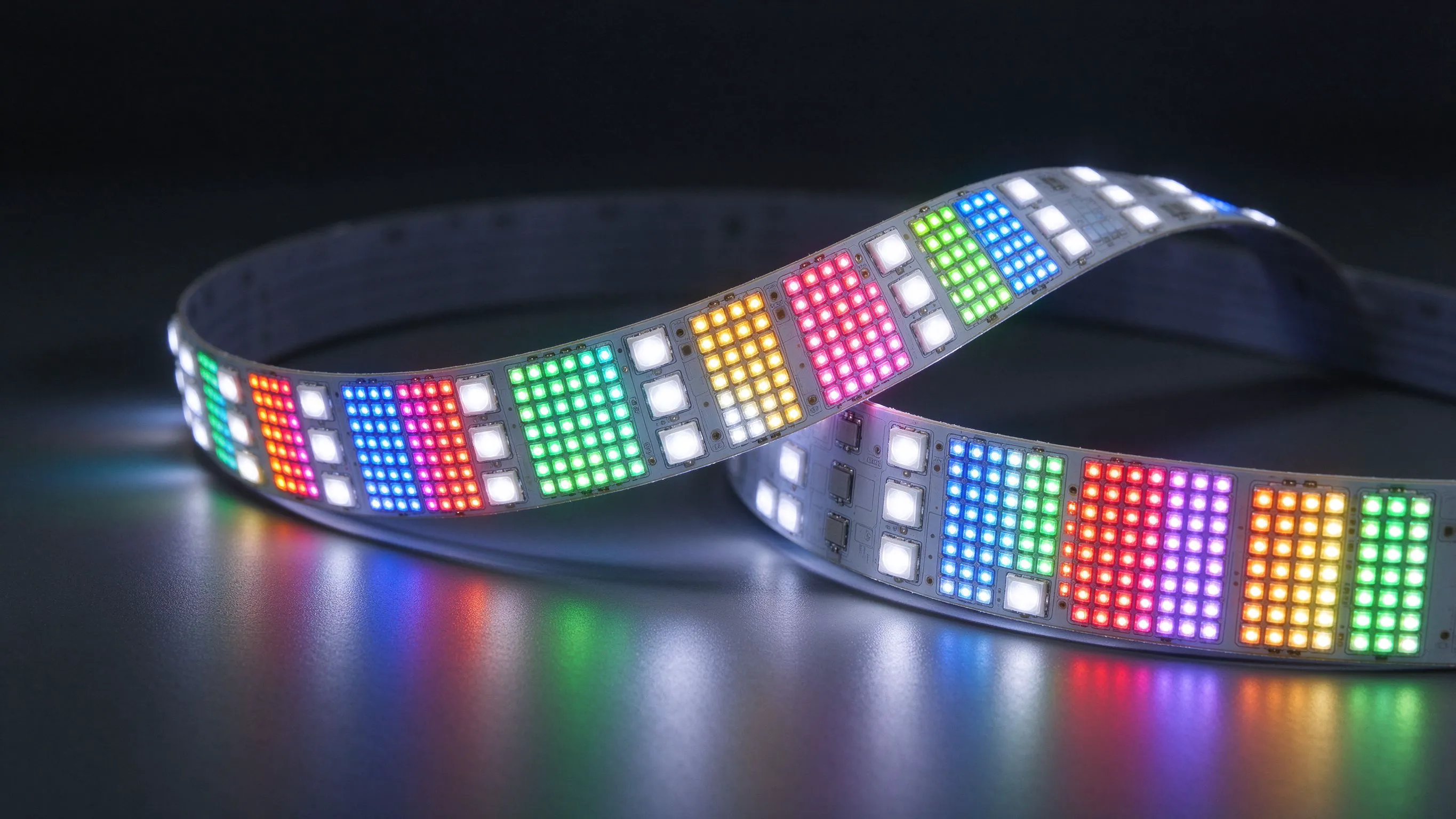 UCS2904B RGBW Addressable Strips for True White Pixels