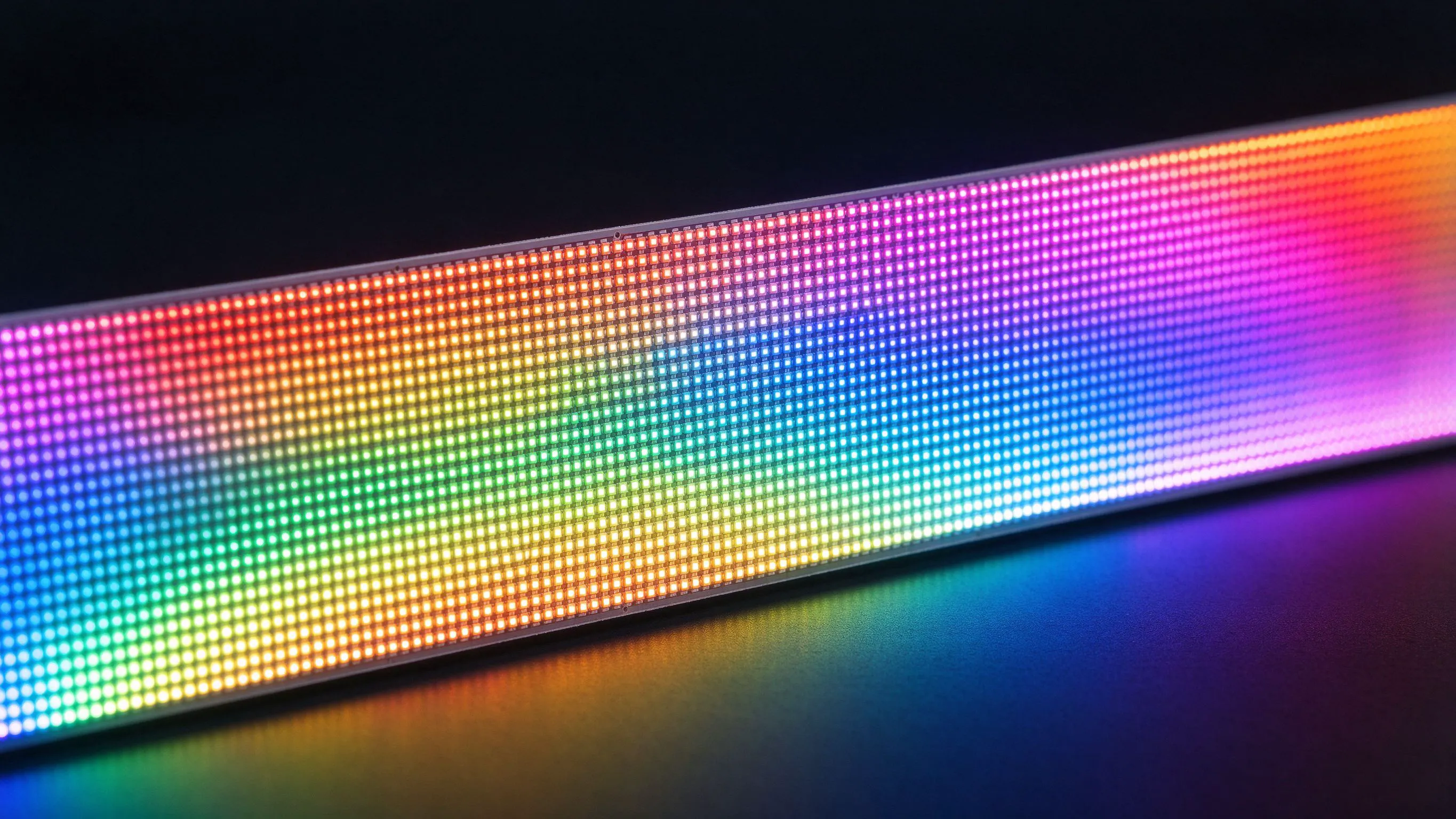SK6813 96 LED/m High-Density Addressable Strips for Short Pitch