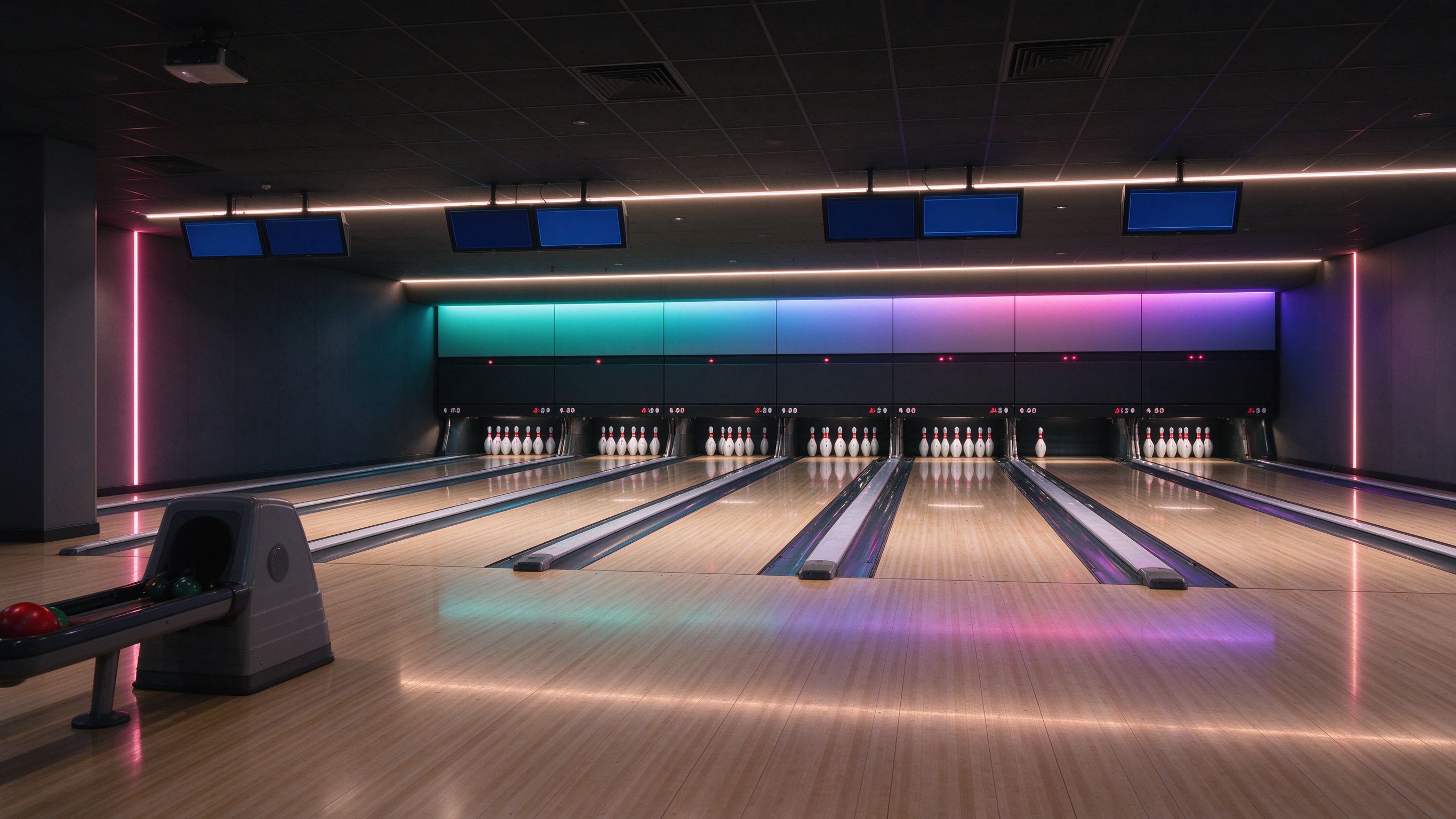 LED Strip Lighting for Bowling Alleys: Lane Ambiance & Color Effects
